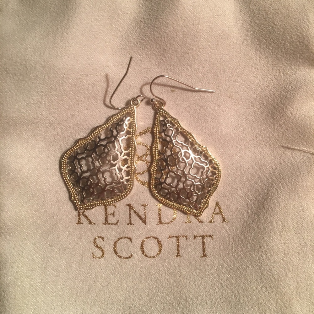Addie Kendra Scott Earrings